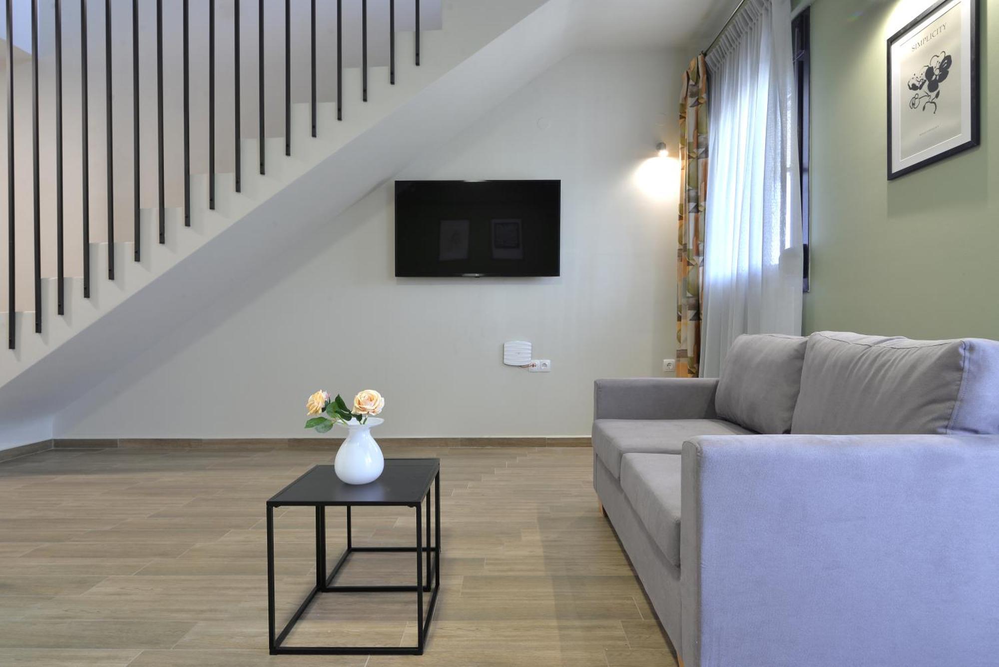 Niel Holiday Apartments, Panel Hospitality Homes & Villas Leptokarya  Esterno foto