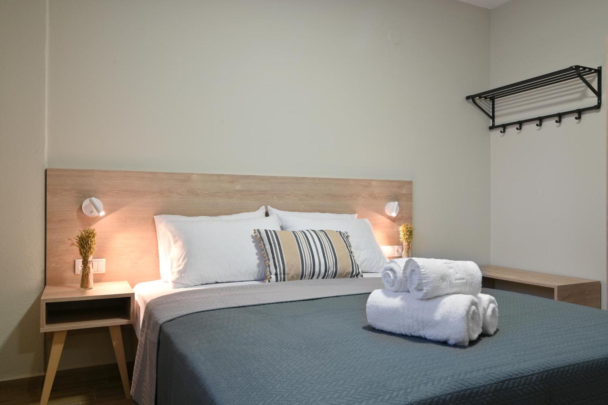 Niel Holiday Apartments, Panel Hospitality Homes & Villas Leptokarya  Esterno foto